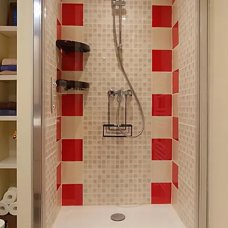 Lägenhet Proche - Parking Gratuit Et Prive - Terrasse Et Petit Jardin Cloture *