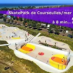 Proche - Parking Gratuit Et Privé - Terrasse Et Petit Jardin Clôturé Appartement *