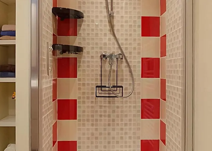 Apartament Proche - Parking Gratuit Et Prive - Terrasse Et Petit Jardin Cloture *